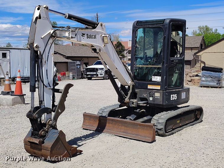 2013 Bobcat E35 mini excavator - ED0018