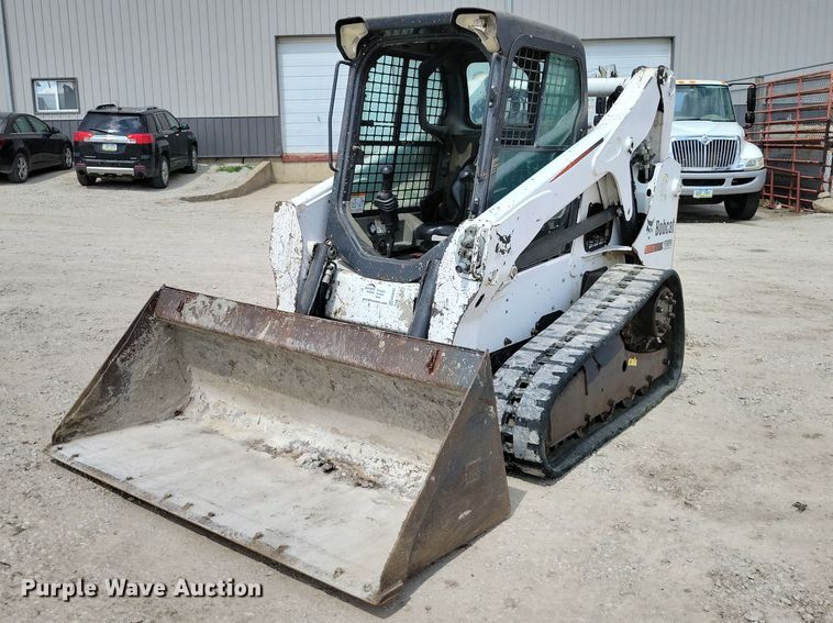 2014 Bobcat T650 tracked skid steer loader - EE0942