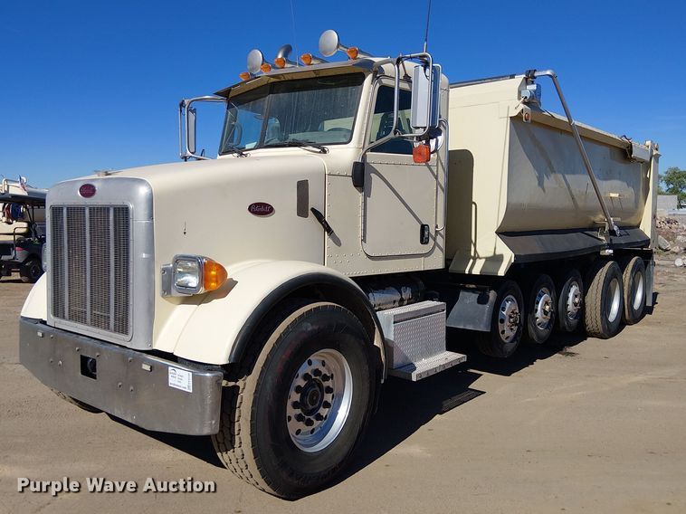 2006 Peterbilt 357 dump truck - EE5239