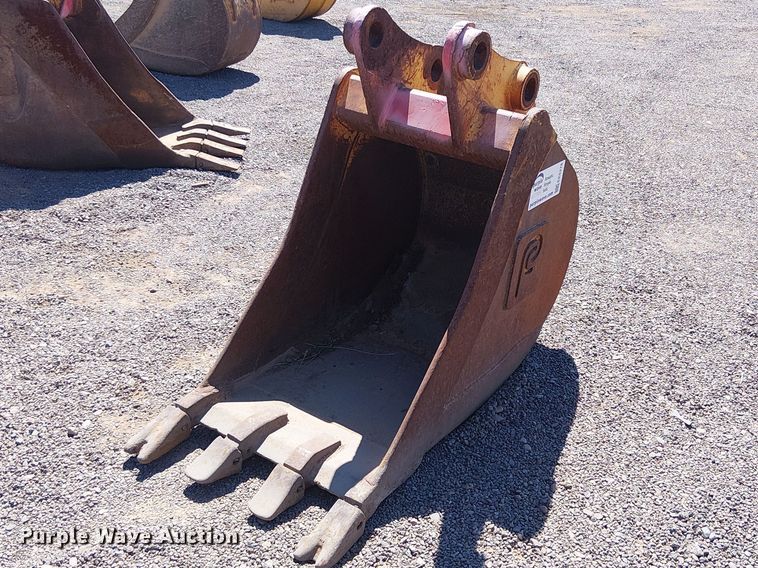 710 J backhoe bucket - EE5278