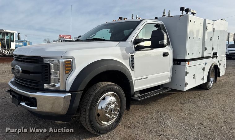 2018 Ford F550 Super Duty XL utility / service truck - EG1902