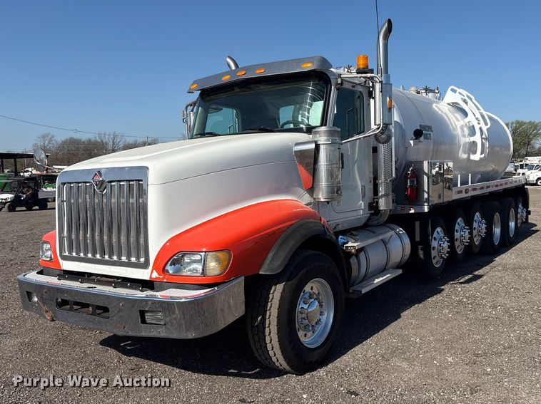 2015 International DF677 vacuum truck - EG8907