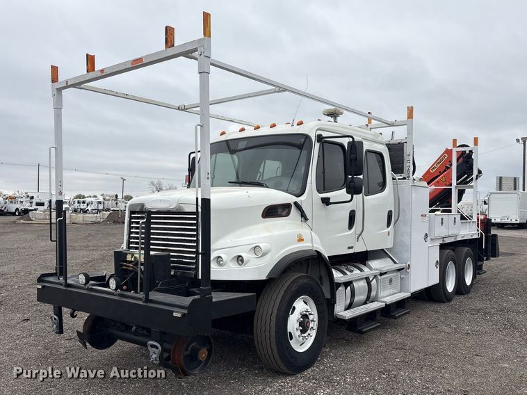 2012 Freightliner Business Class M2 crane truck - EG8920