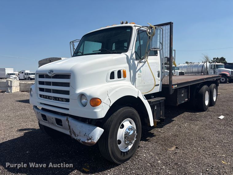 2004 Sterling L7500 Series  - EG8950