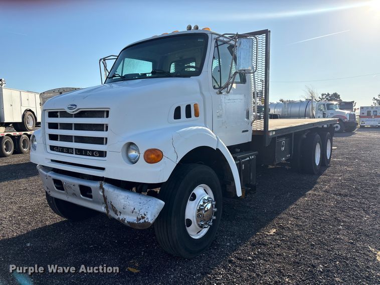2004 Sterling L7500 flatbed truck - EG8950