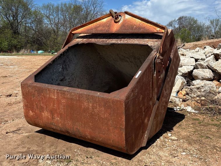 Concrete crane bucket - EO4171