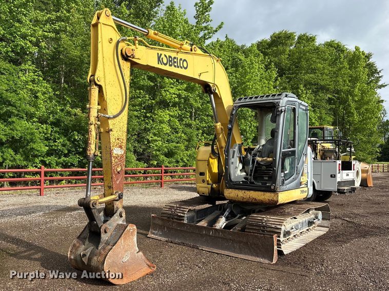 2013 Kobelco SK70SR-2 mini excavator - ES8892