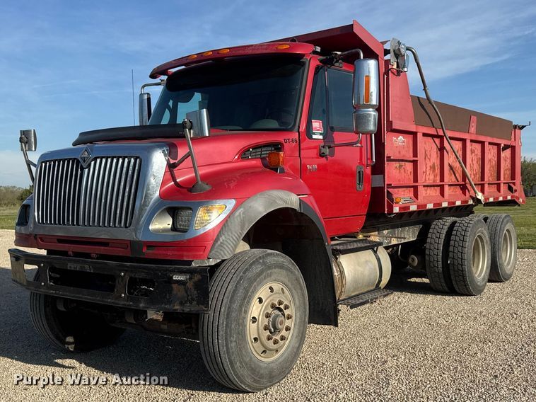 2006 International 7600 dump truck - ET1923