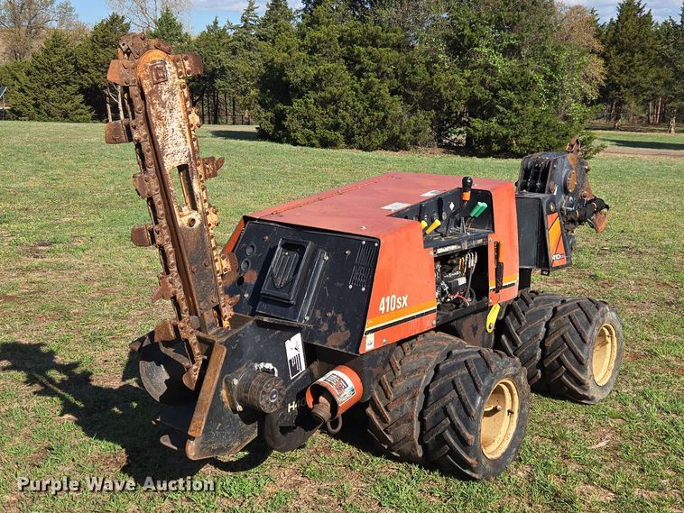 Ditch Witch 410SXD trencher - ET5198
