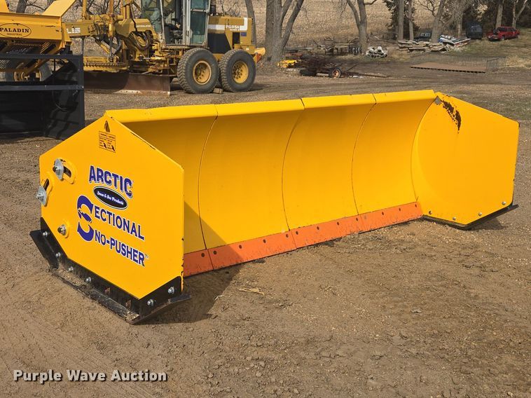 Arctic HD 11.5 snow pusher - EV5774