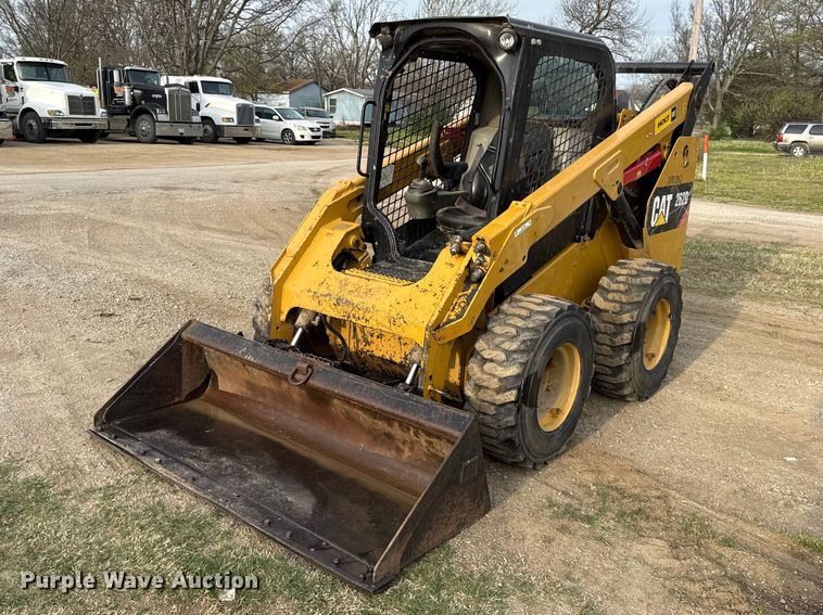 2015 Caterpillar 262D skid steer loader - EV7659