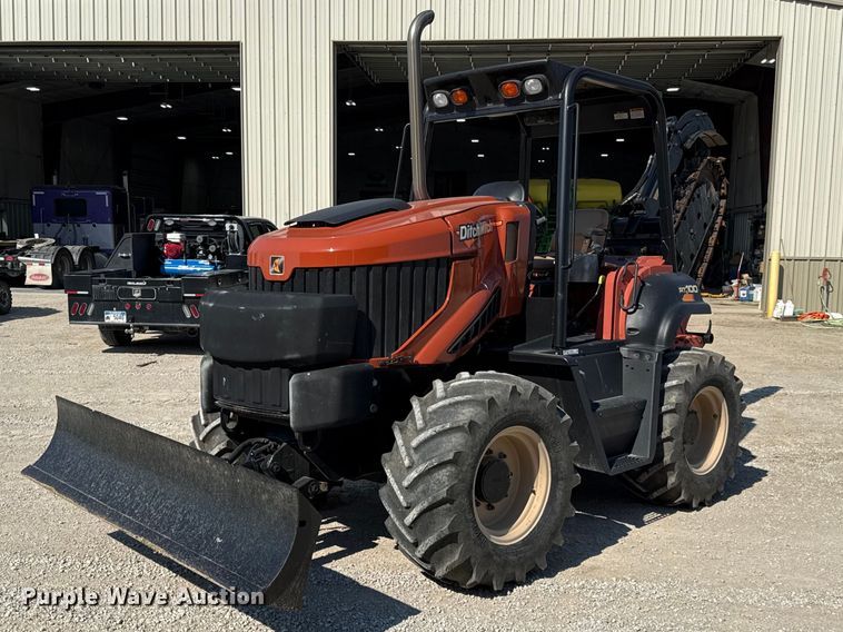2015 Ditch Witch RT100 trencher - EV7668