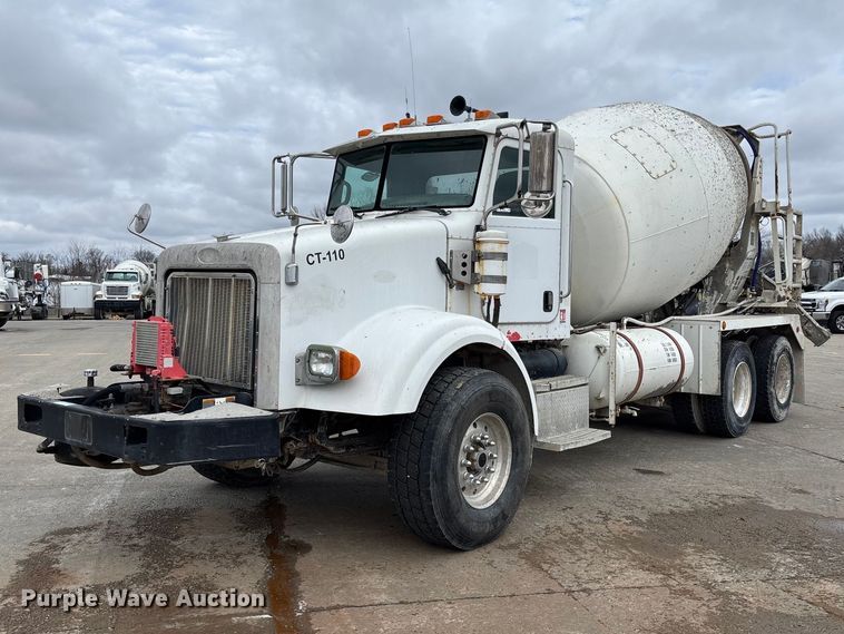 2007 Peterbilt 357 ready mix truck - FB3315