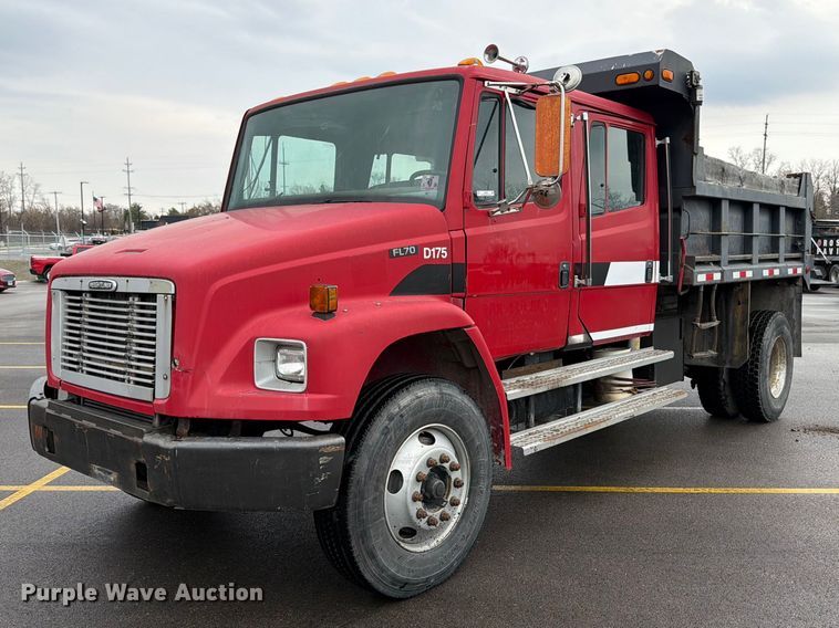 2002 Freightliner FL70 Crew Cab dump truck - FB8053