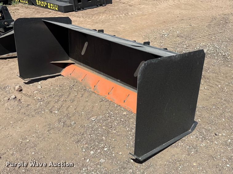 Skid steer snow pusher - FC2176