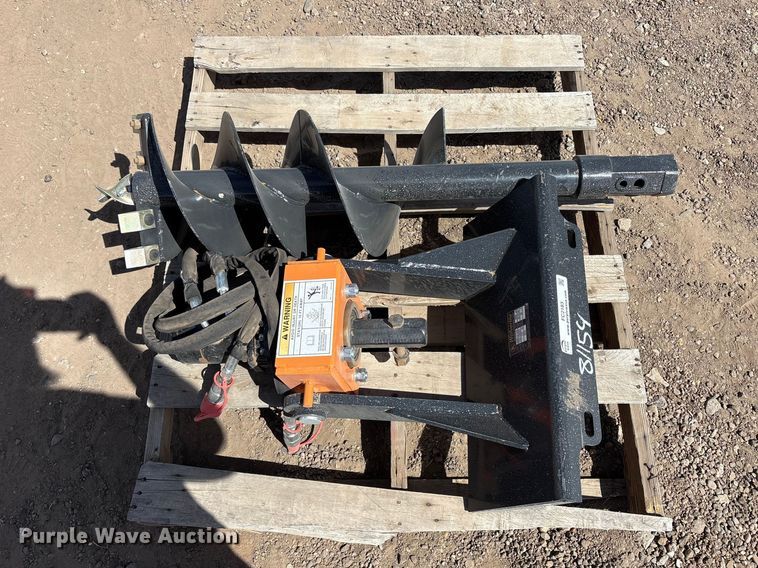 Wolverine MAD-12-12D compact utility loader auger - FC2183