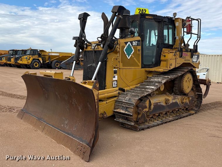 2018 Caterpillar D6T XL dozer - FC2192