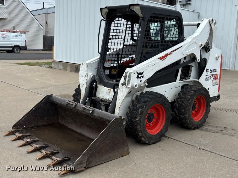 2017 Bobcat S570 skid steer loader - FC4568