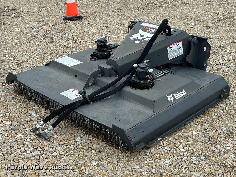 2015 Bobcat 72 skid steer rotary mower - FC5332