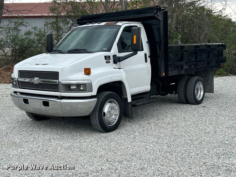 2005 Chevrolet C5500 dump truck - FC5408