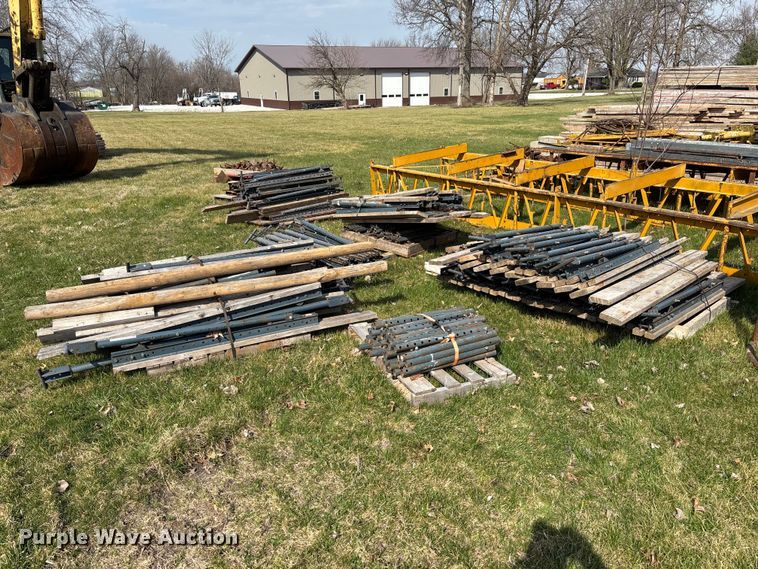 C49 bridge overhang jacks - FC5551