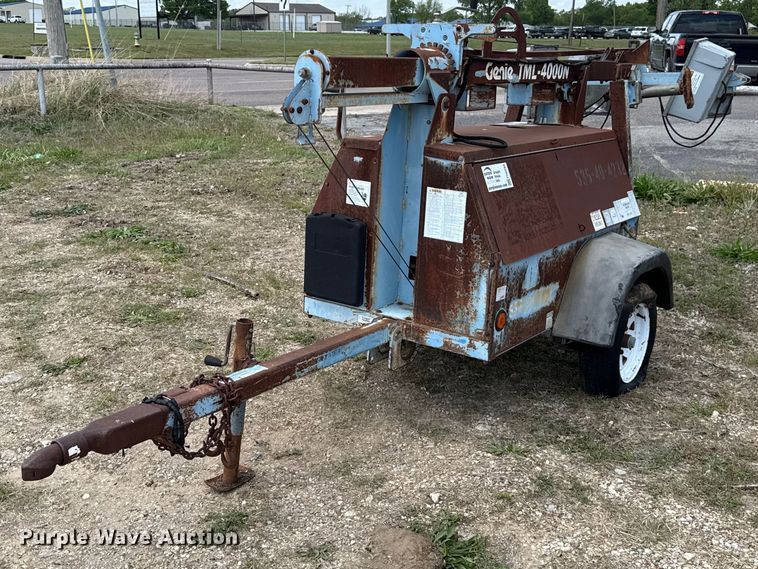 2004 Genie TML-4000N light plant - FH6594