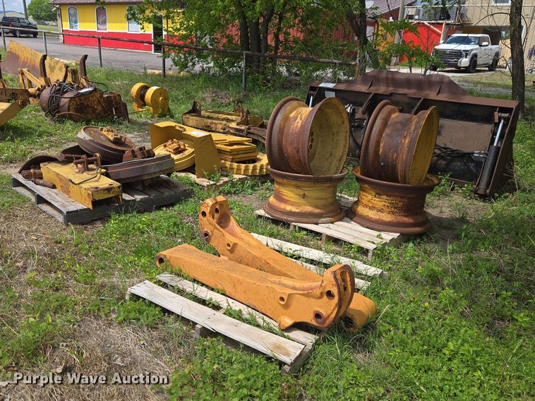Crawler attachments - FH6622