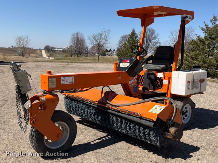 Brooms and Sweepers For Sale In Minnesota | Purple Wave Auction