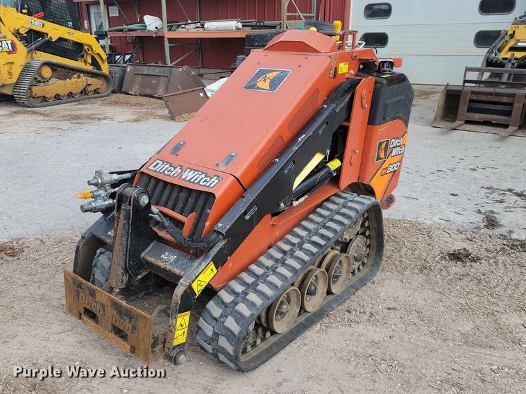 2018 Ditch Witch SK800 compact utility loader - NK9976