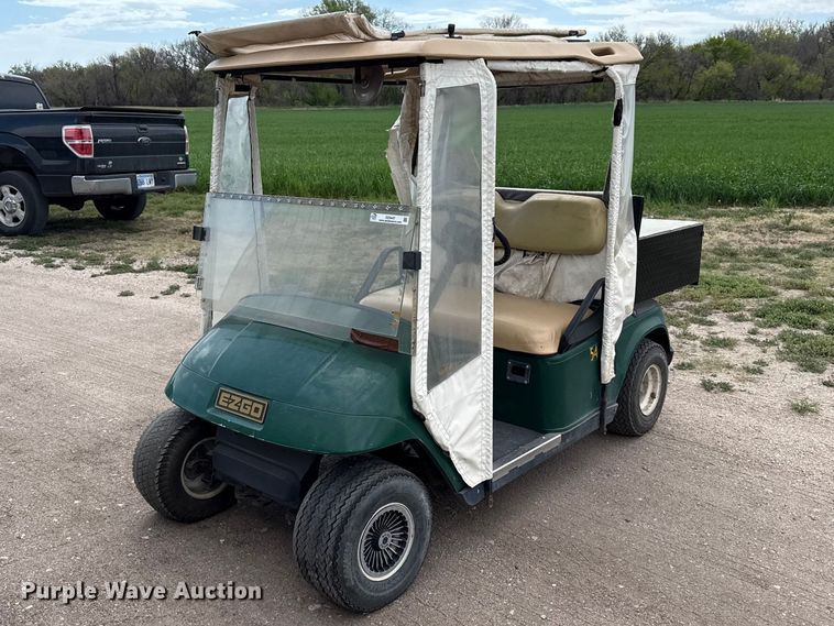 1997 EZ-GO golf cart - DZ5447