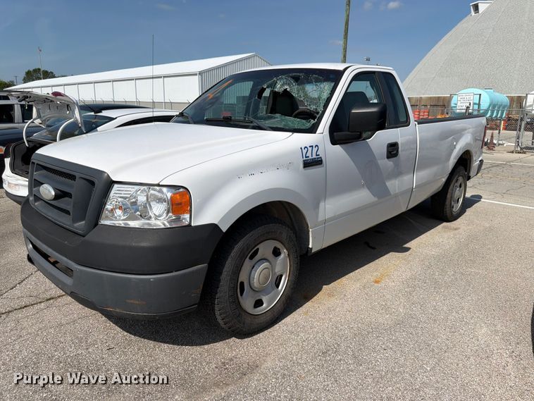 2007 Ford F150 pickup truck - EL0100
