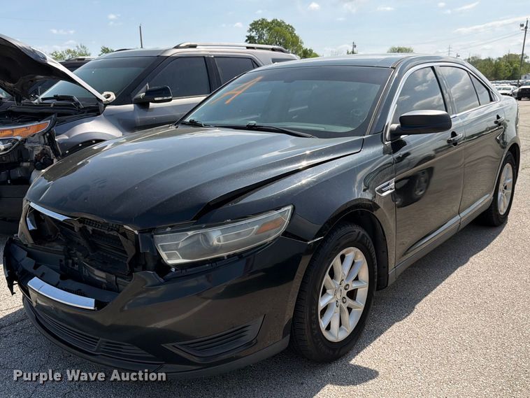 2014 Ford Taurus  - EL0101