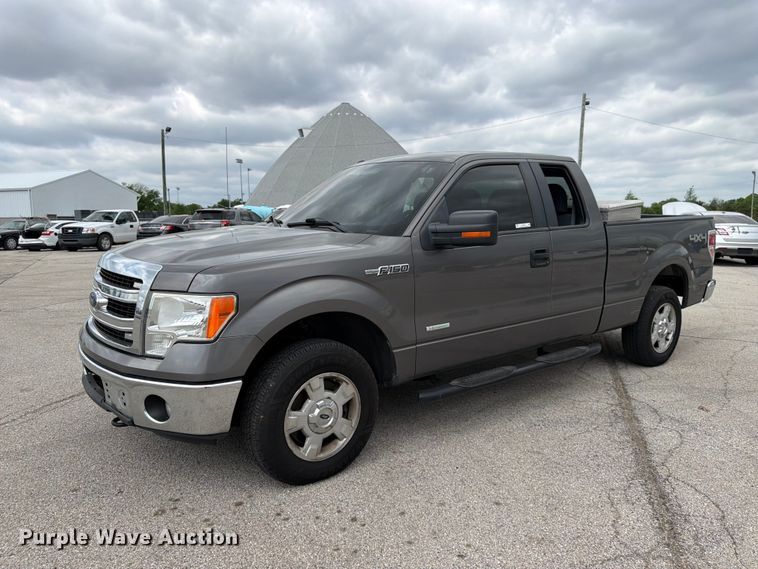 2013 Ford F150 Ext. Cab pickup truck - EL0107