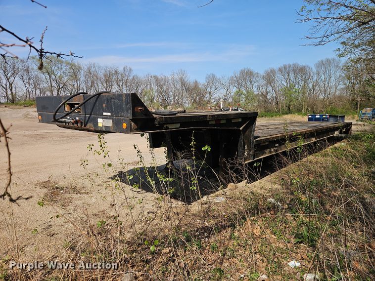 1996 Trail King Industries TK70SS-462 tilt deck equipment trailer - EO7225