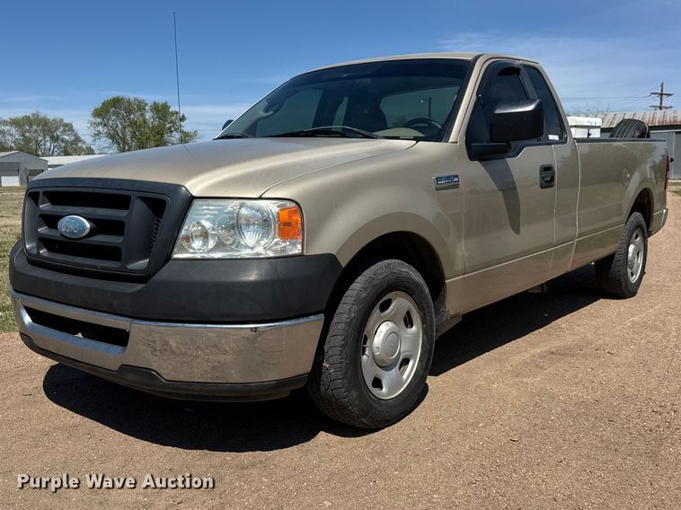 2007 Ford F150 pickup truck - ET1915