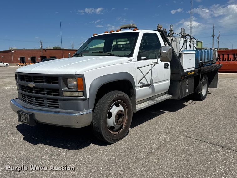 1997 Chevrolet C3500 flatbed pickup truck - ET1977