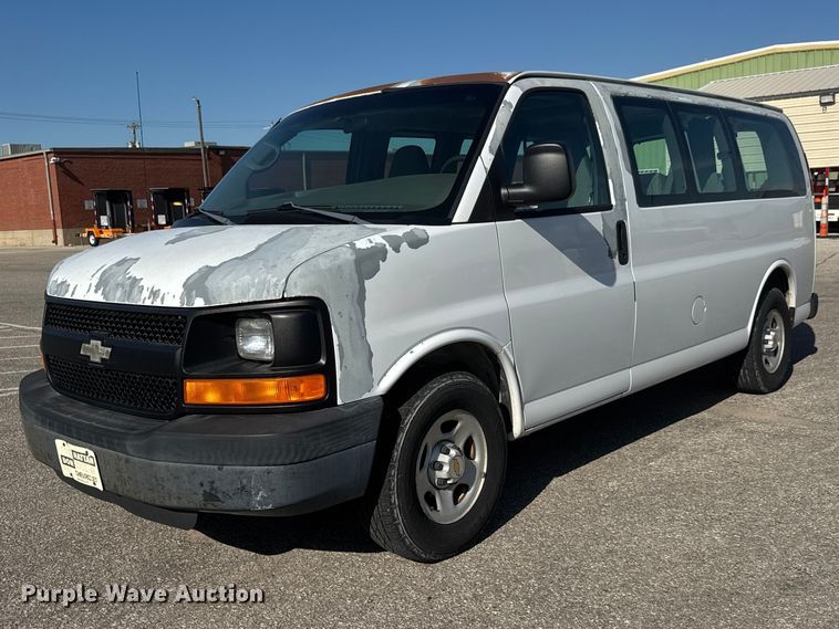 2004 Chevrolet Express 1500 van - ET1979