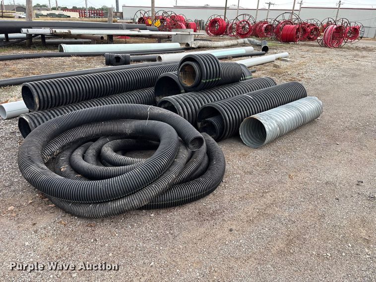 Approximately 12 drainage pipes - ET5103