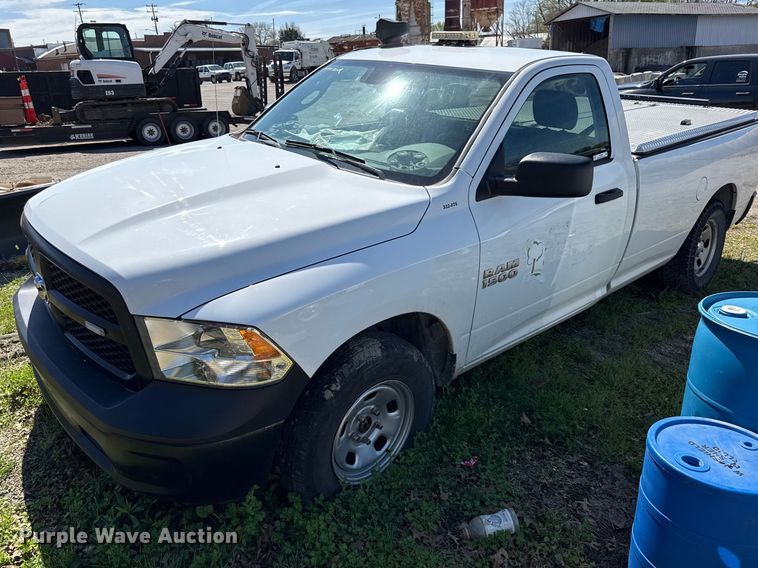 2018 RAM 1500 pickup truck - EV7682
