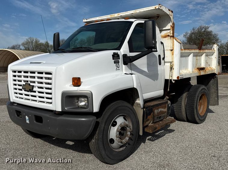 2005 Chevrolet C6500 dump truck - EV7687