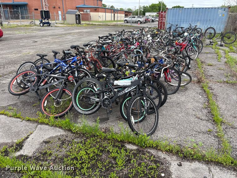 Approximately 95 bicycles - EW1504