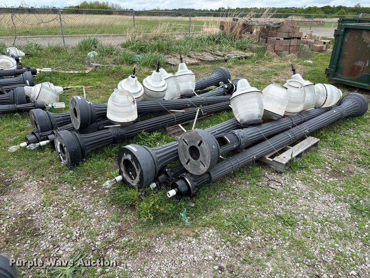 (10) light poles - EW1512