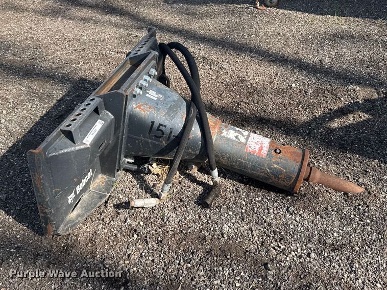 2012 Bobcat HB 880 skid steer breaker - FB7165