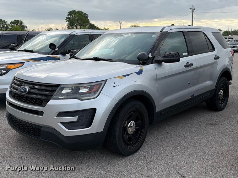 2017 Ford Explorer Police Interceptor SUV - FC3022