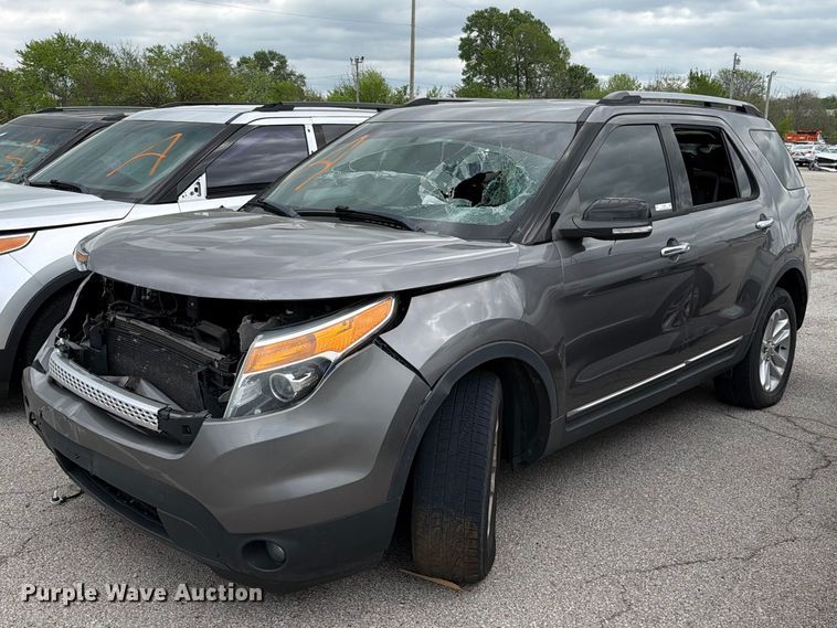 2013 Ford Explorer SUV - FC3032