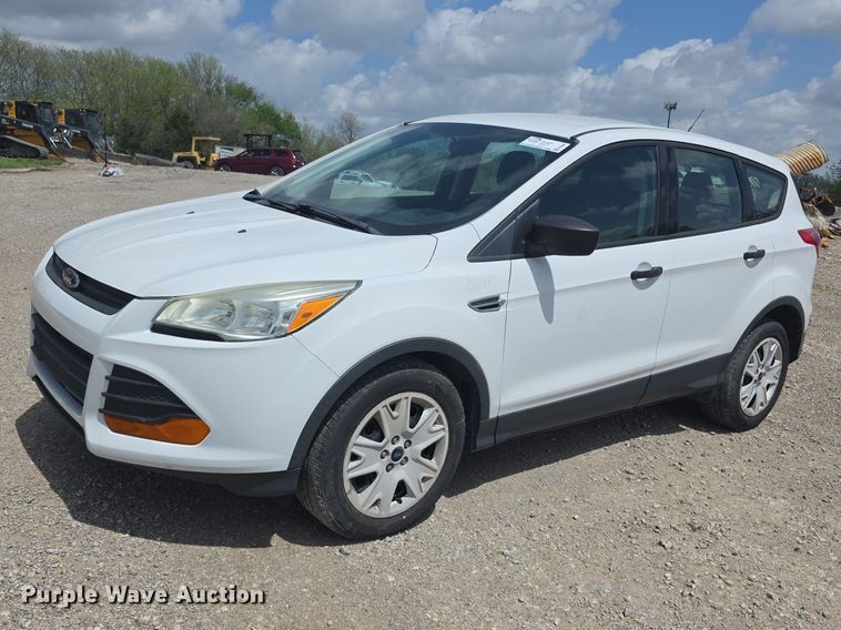 2015 Ford Escape SUV - FI0880