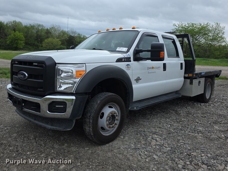 2015 Ford F550 Super Duty Crew Cab flatbed truck - FI0973