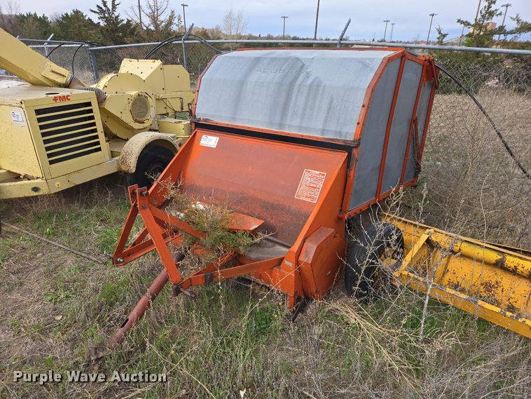 Jacobsen 720 sweeper - FM7506