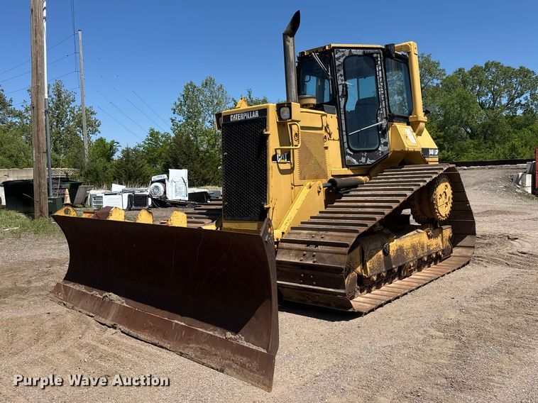 1991 Caterpillar D4H LGP dozer - MX9058