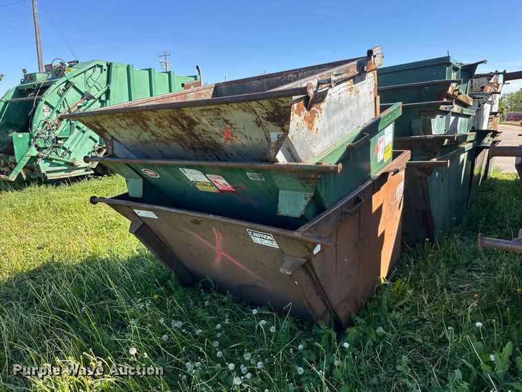 (3) dumpsters - MX9077